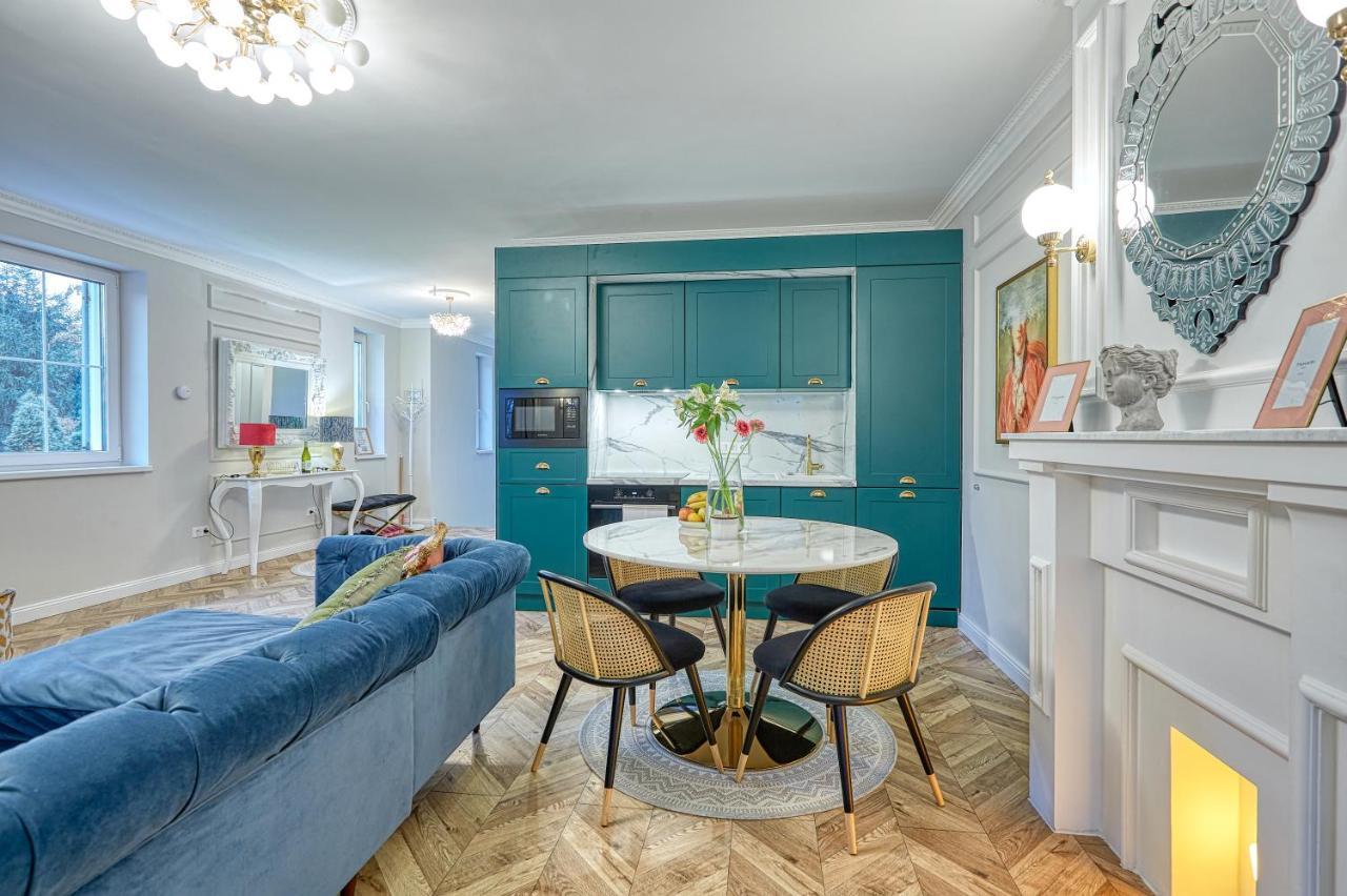 The Doors Luxury Apartment Mosonmagyaróvár Eksteriør billede