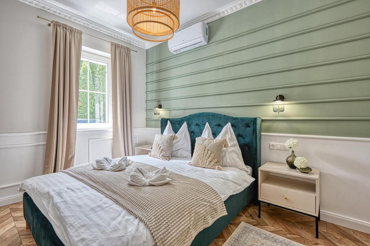 The Doors Luxury Apartment Mosonmagyaróvár Eksteriør billede