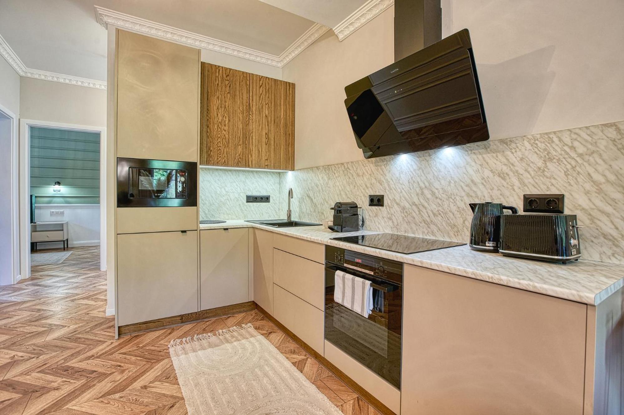 The Doors Luxury Apartment Mosonmagyaróvár Eksteriør billede