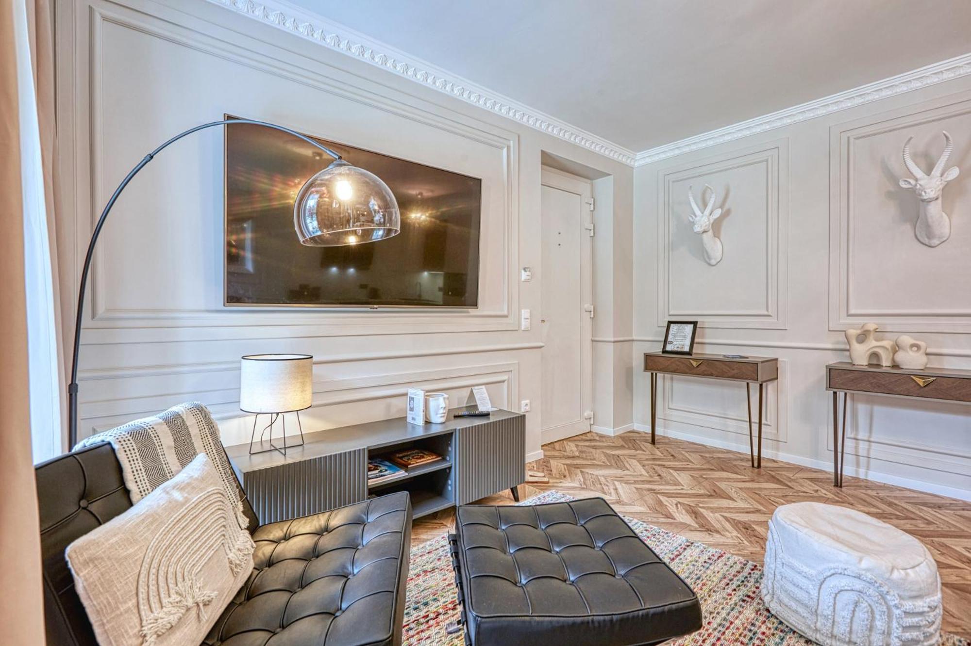 The Doors Luxury Apartment Mosonmagyaróvár Eksteriør billede